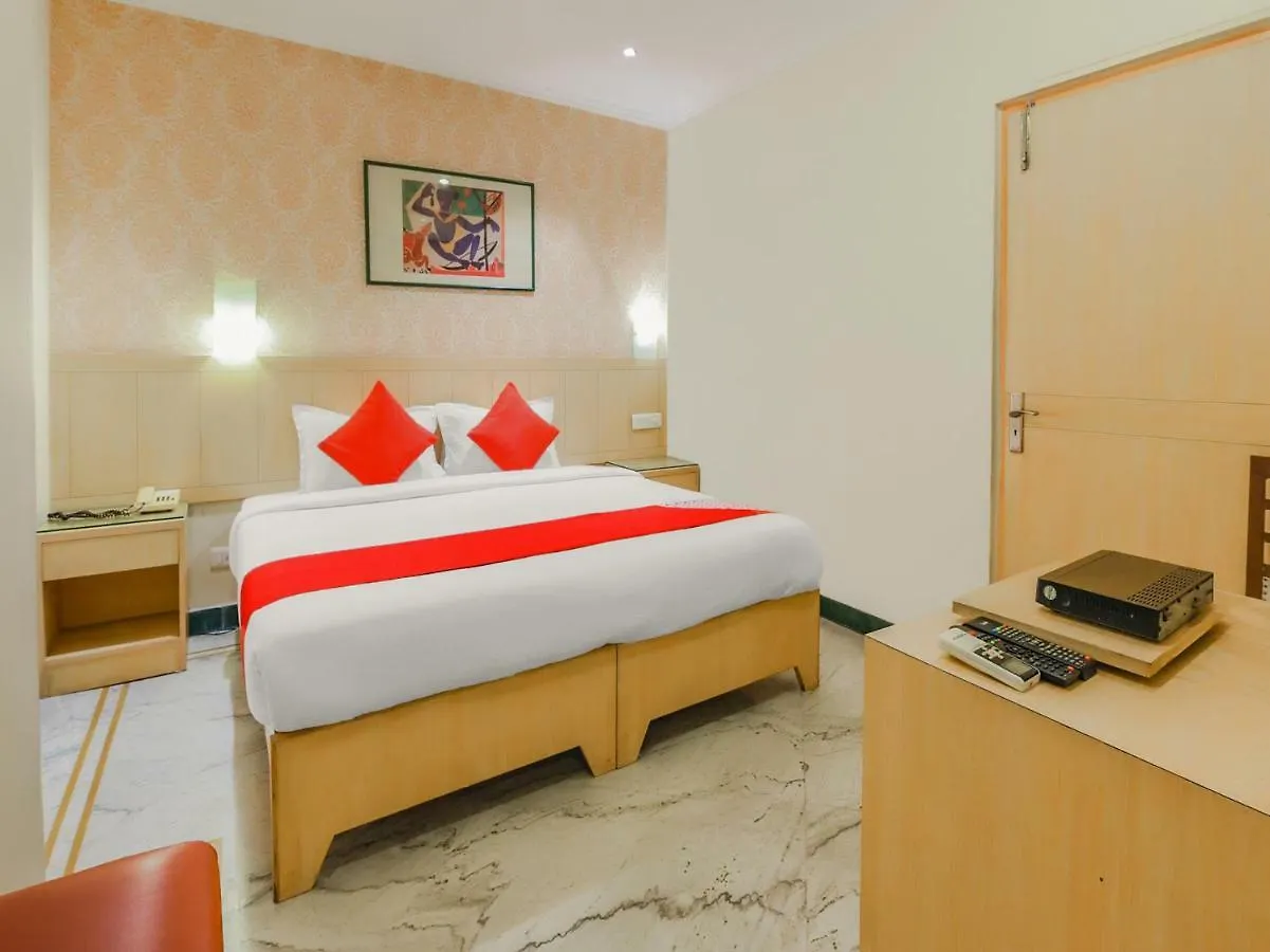 Cedar Court Bed & Breakfast Delhi  Delhi (National Capital Territory of India)