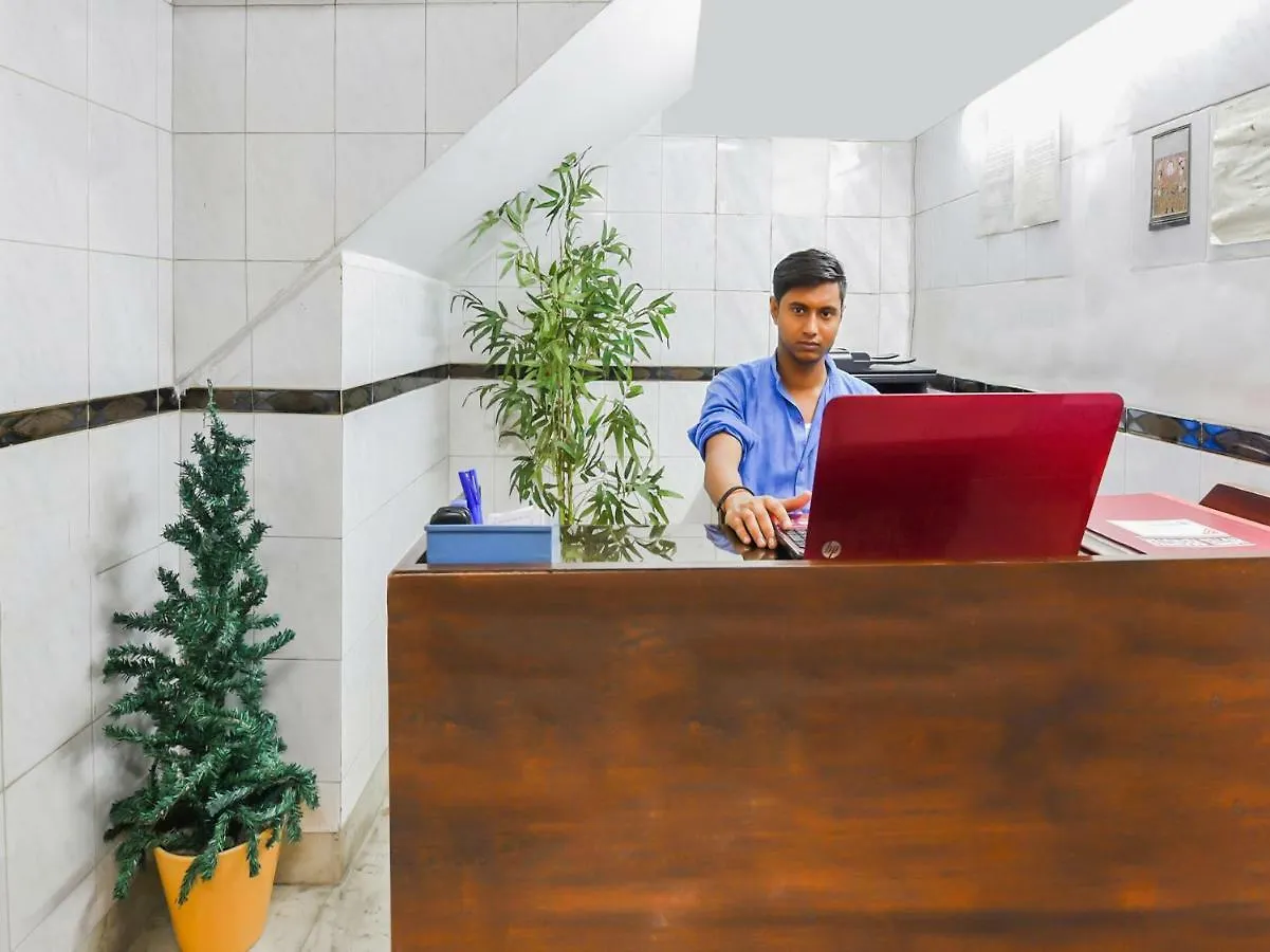 Cedar Court Bed & Breakfast Delhi
