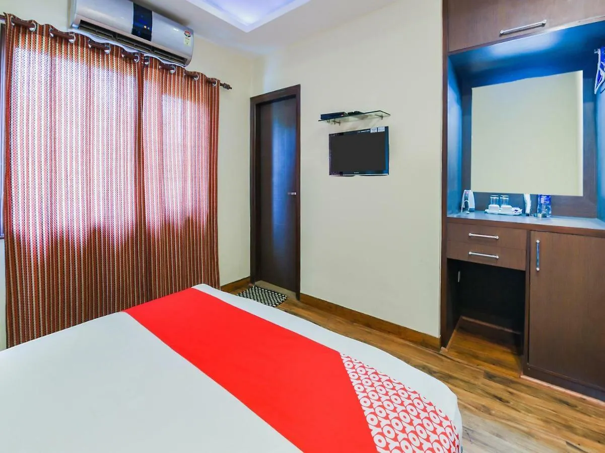 Cedar Court Bed & Breakfast Delhi