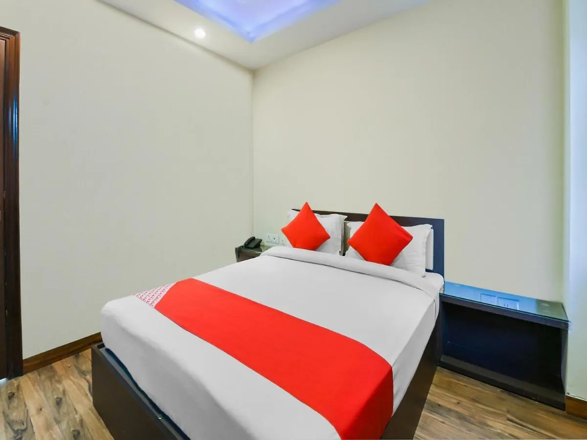 Cedar Court Bed & Breakfast Delhi